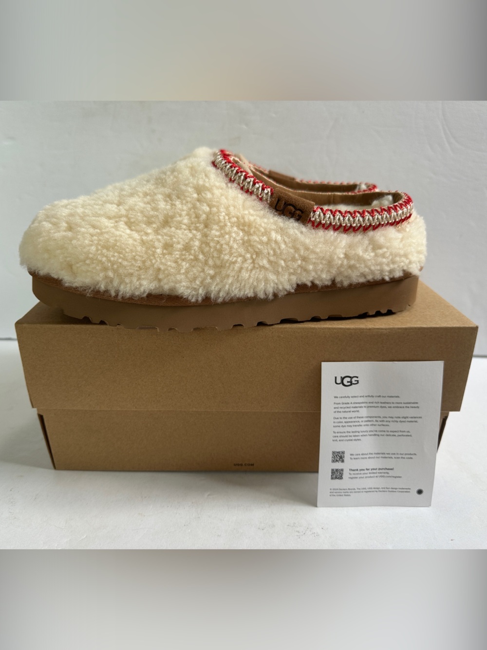 NIB UGG slippers Size 9 Tasman Maxi Curly Cream Shearling Slip-On Clog